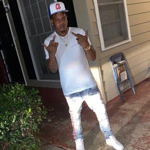 Meet your Posher, Kaine